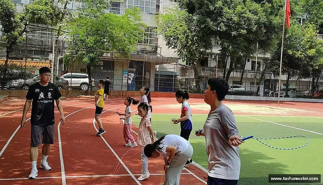 热血奔跑，青春绽放